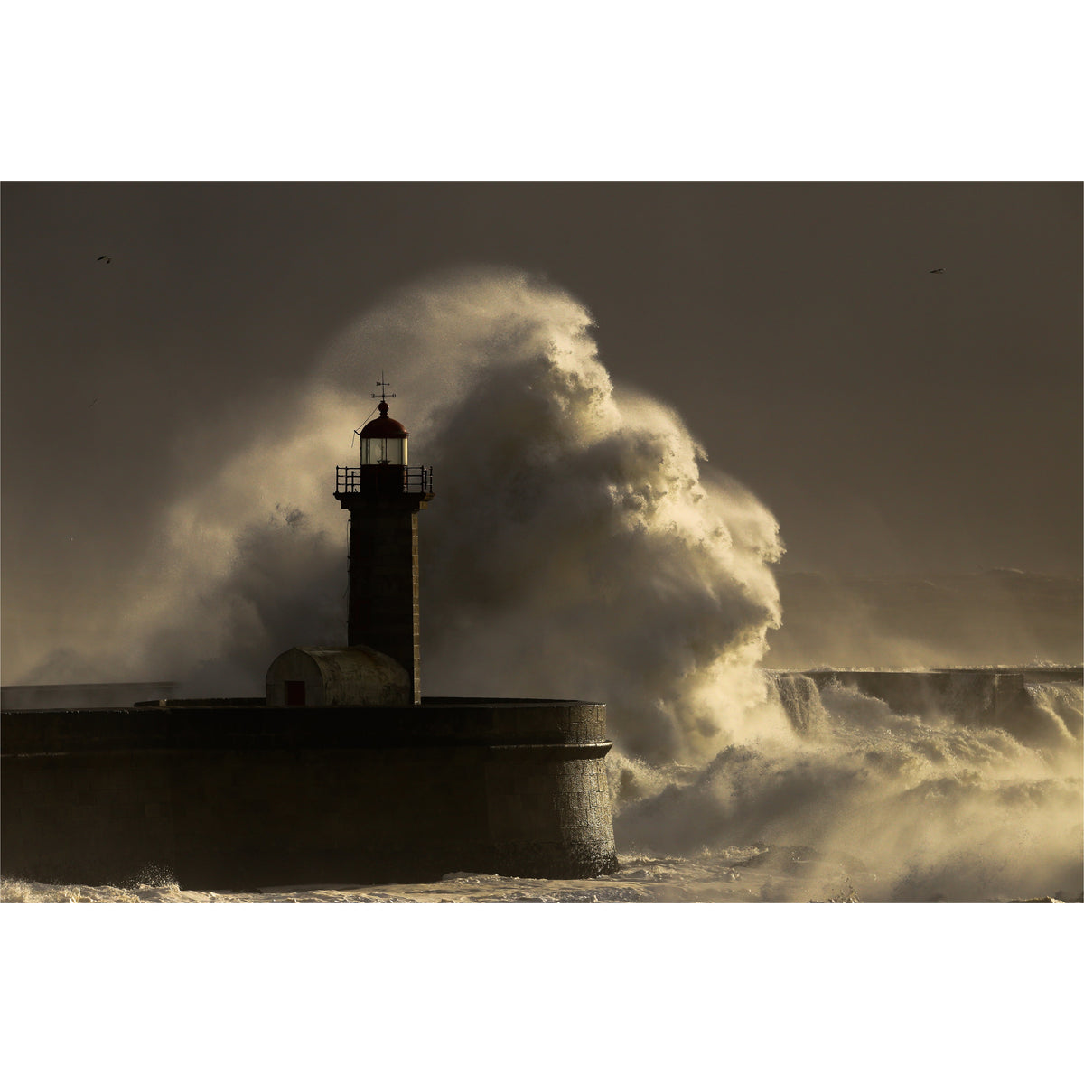 Lighthouse Wave Crashing